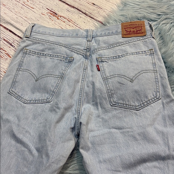 Levi’s Low Pro Straight Light Wash Distressed Jeans - Picture 6 of 10